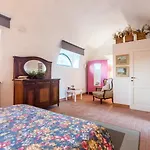 Borgo Rinascimento Alloggio per agriturismo *